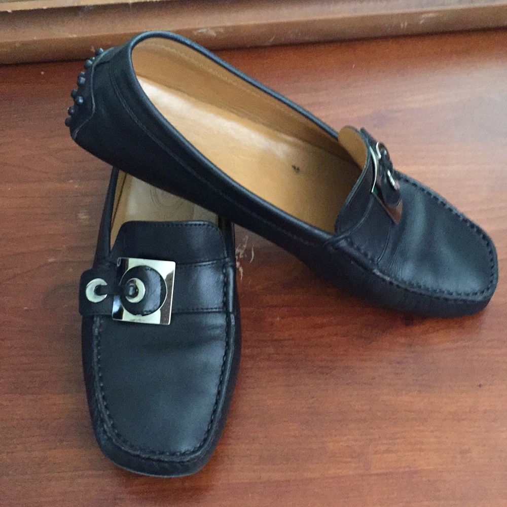 Tod's big buckle driving mock black size 11 Loafer
